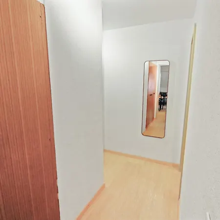 Chaleureux Plein Centre * ロイカーバード